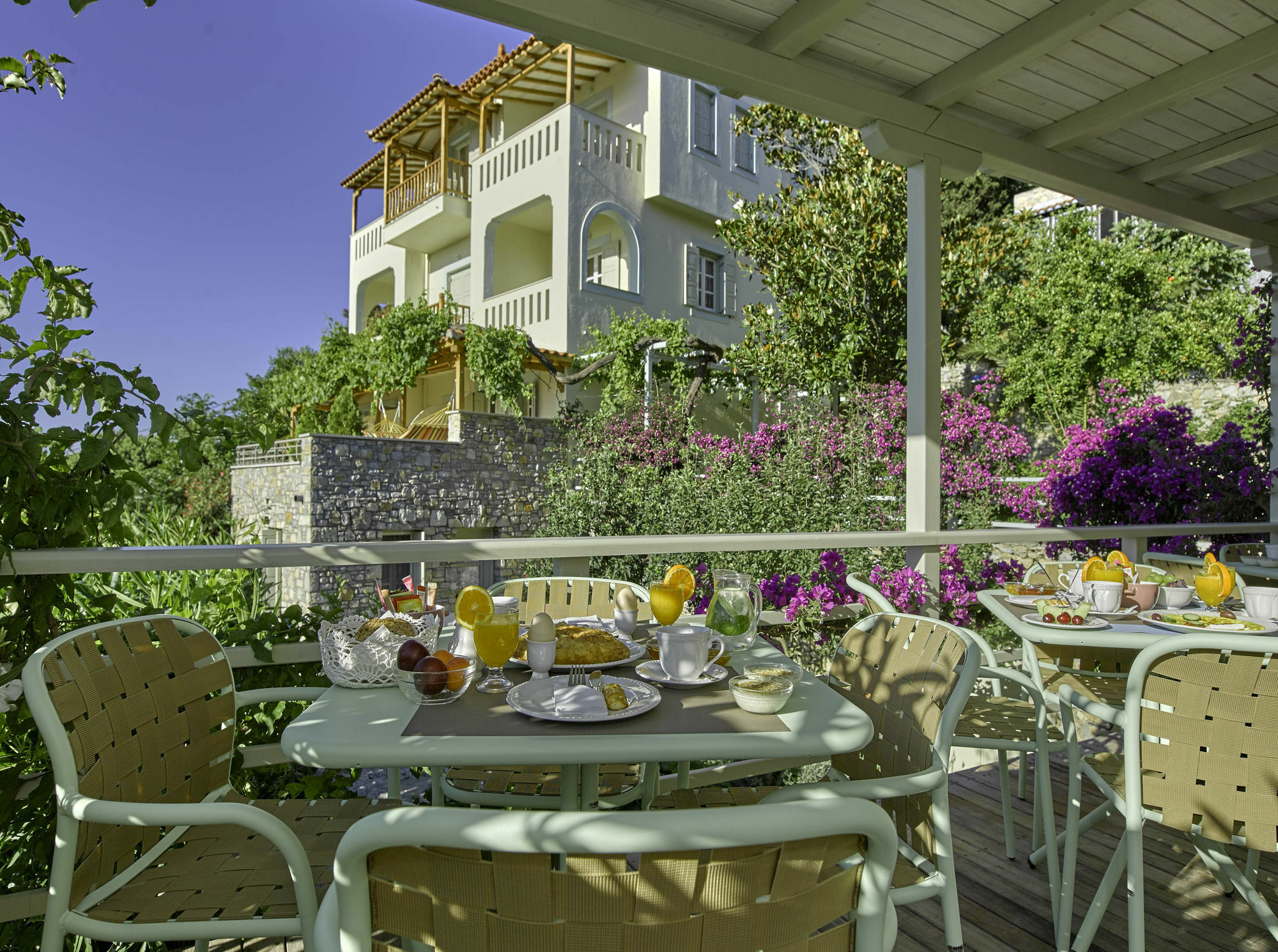 Konstantina Studios Alonnisos Town Bagian luar foto