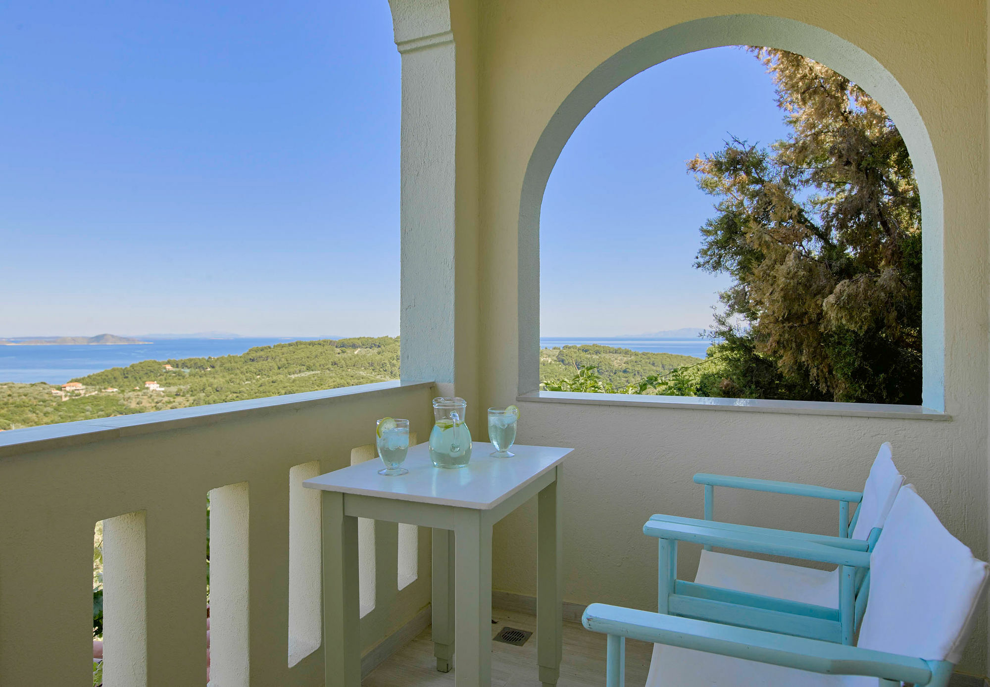 Konstantina Studios Alonnisos Town Bagian luar foto