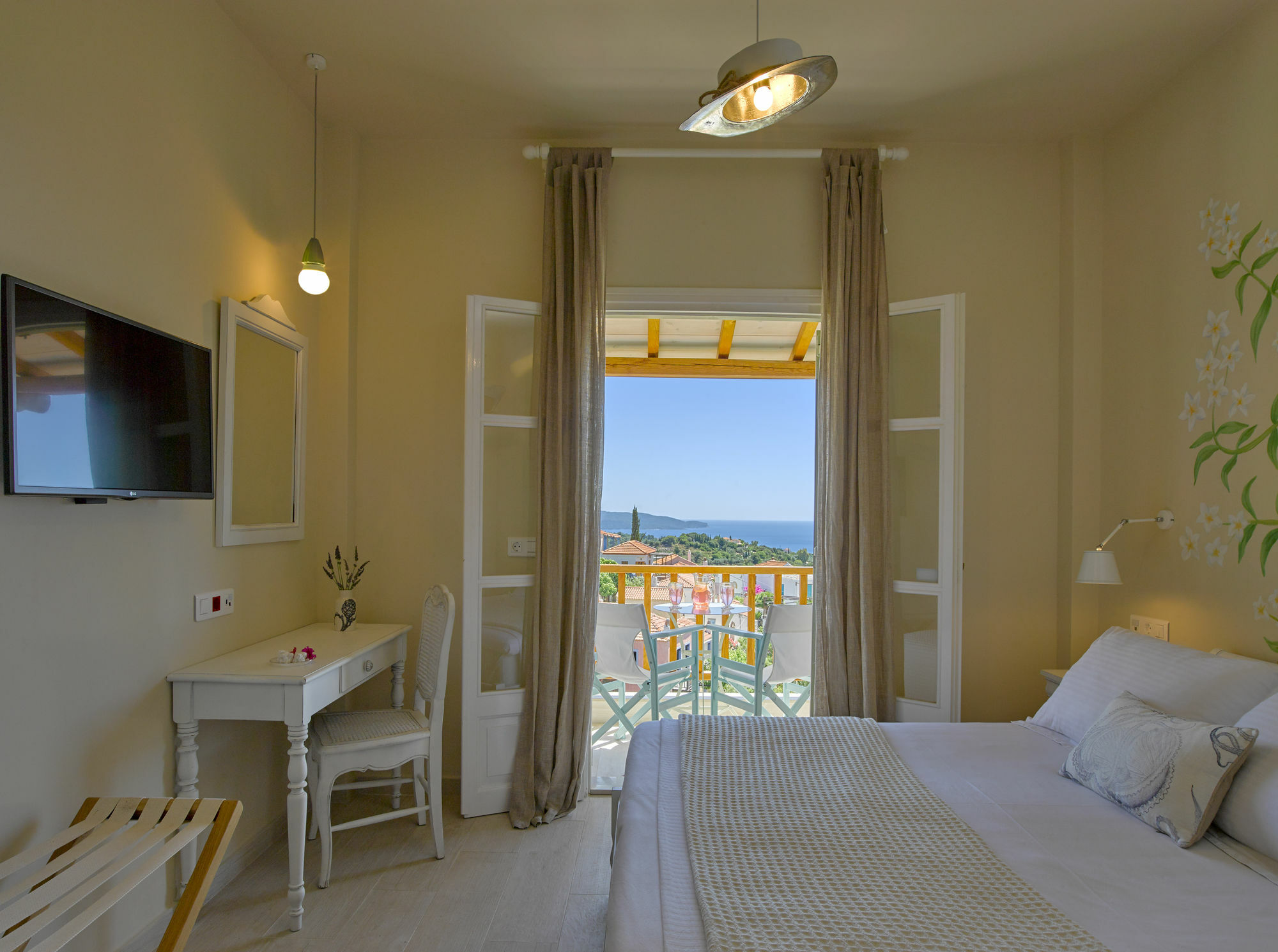 Konstantina Studios Alonnisos Town Bagian luar foto