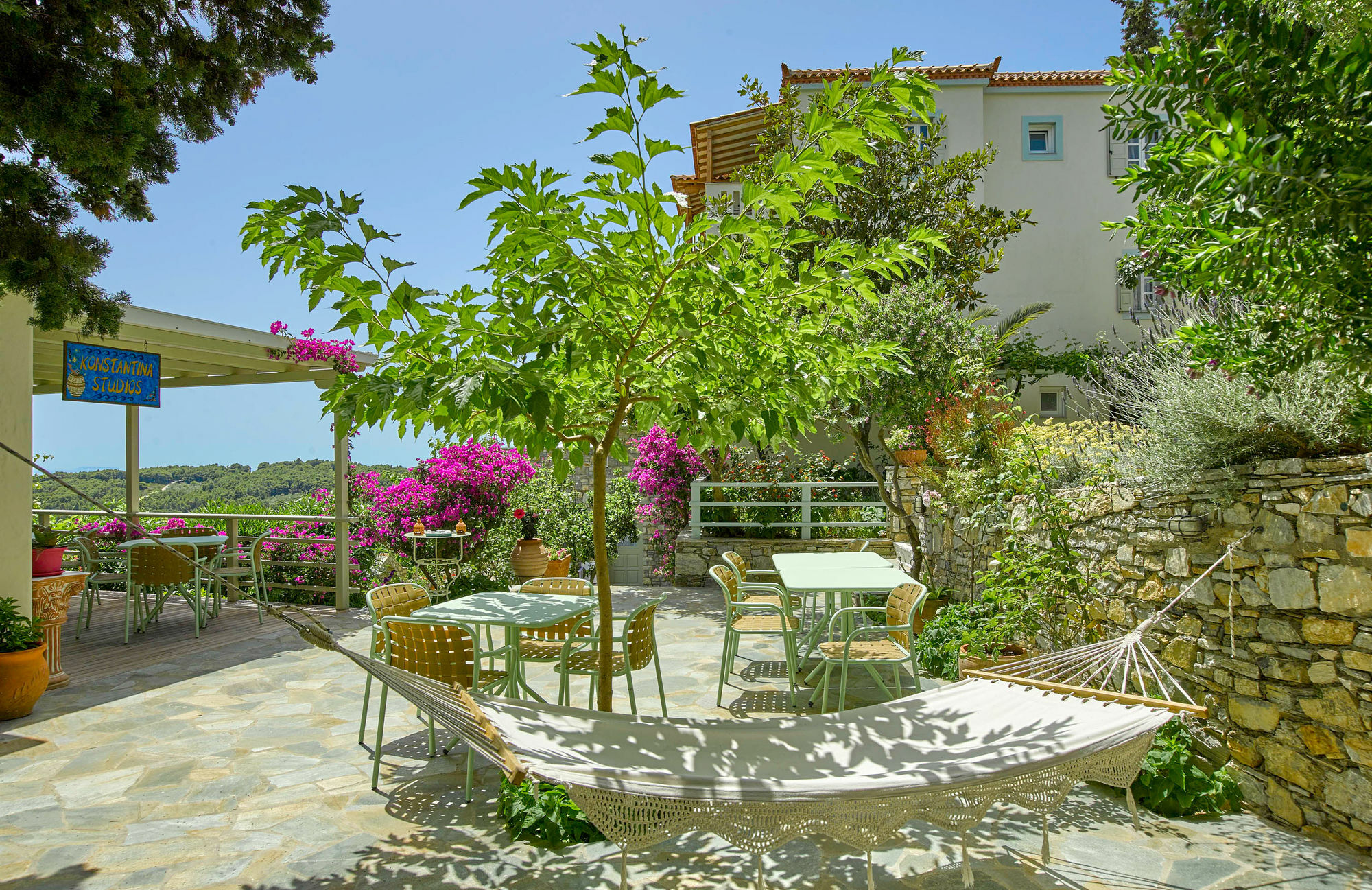 Konstantina Studios Alonnisos Town Bagian luar foto
