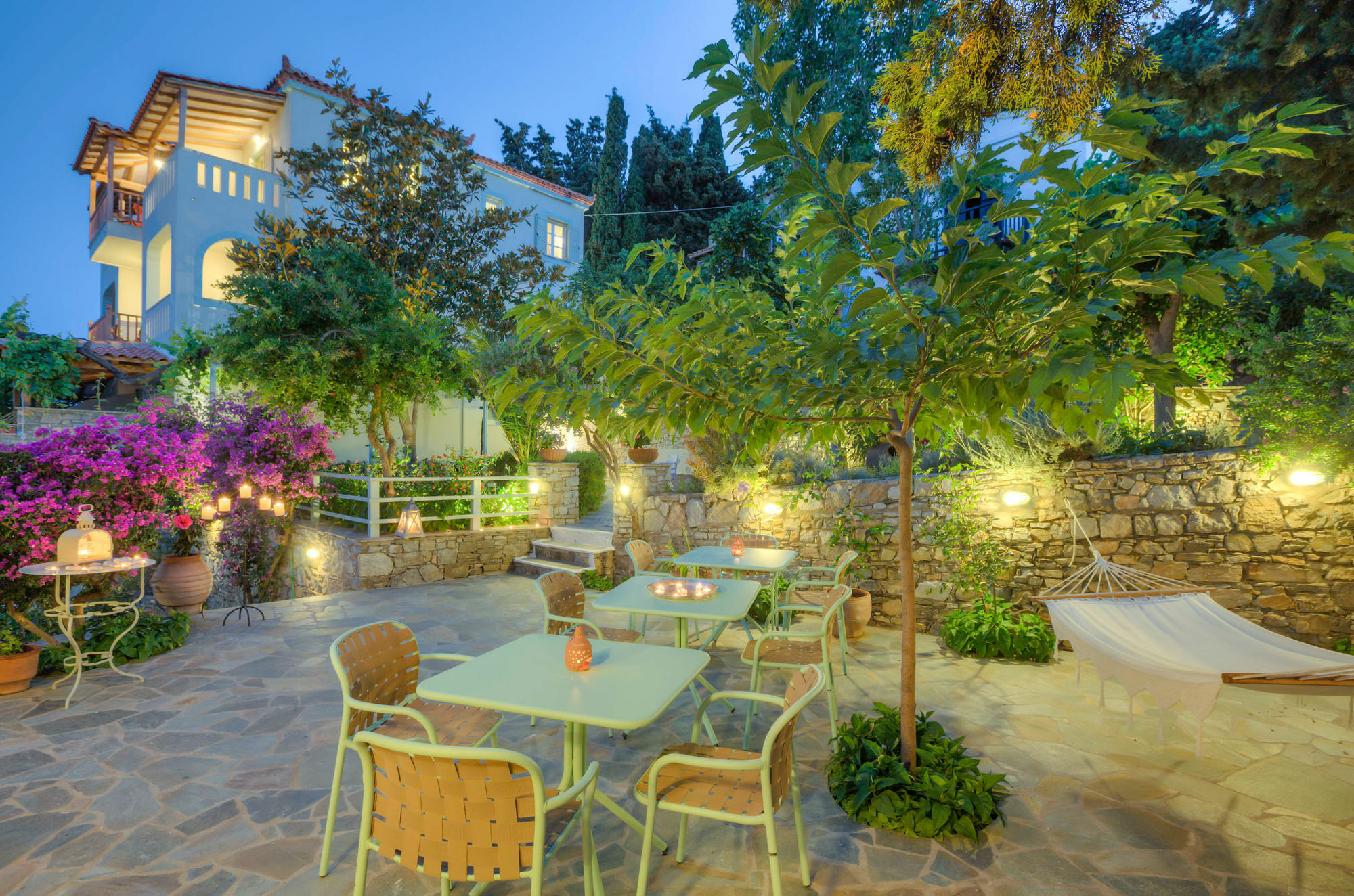 Konstantina Studios Alonnisos Town Bagian luar foto