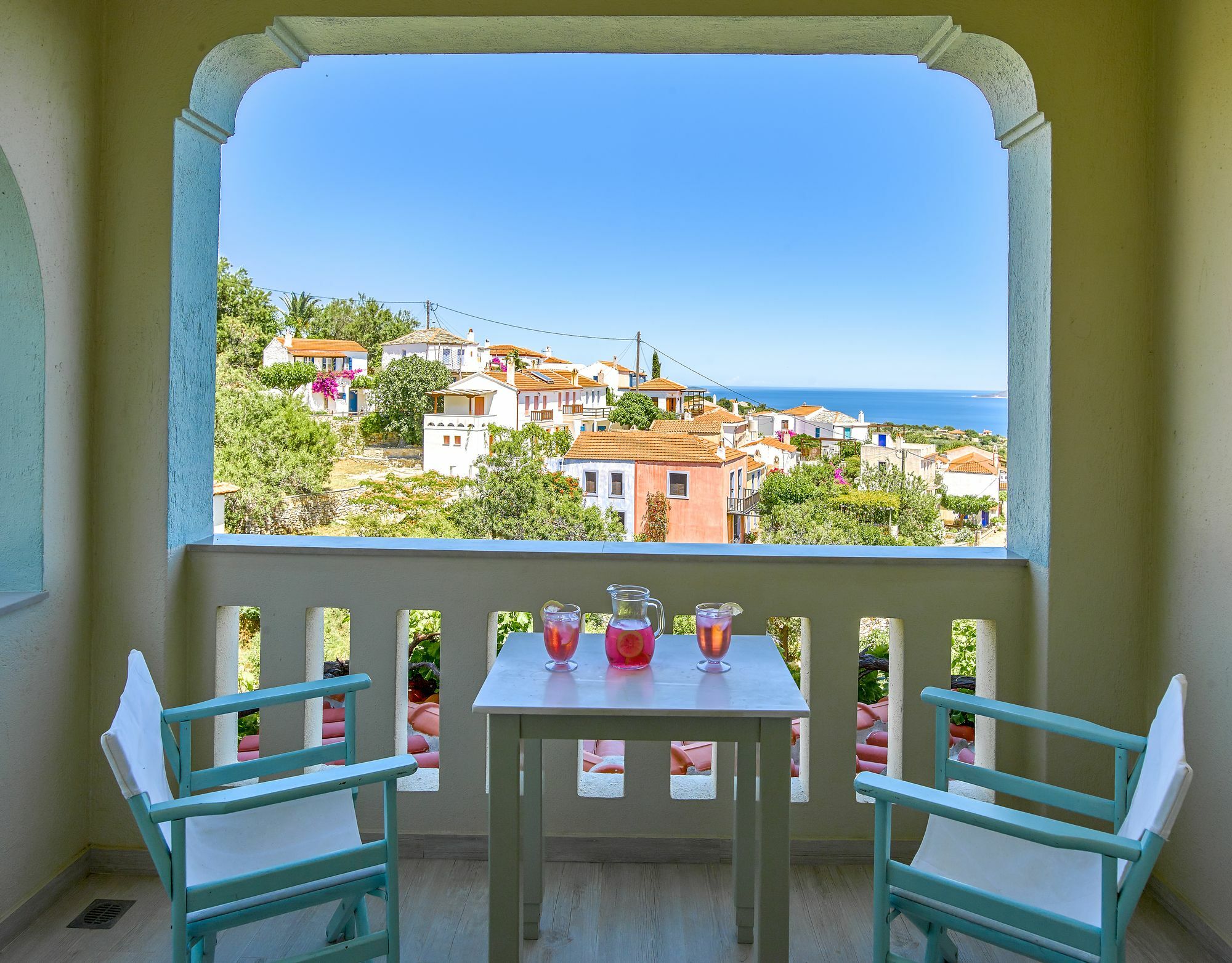 Konstantina Studios Alonnisos Town Bagian luar foto